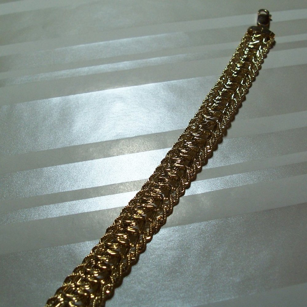 14K Yellow Gold Fancy Bracelet